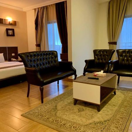 Ream Hotel Amman Zewnętrze zdjęcie