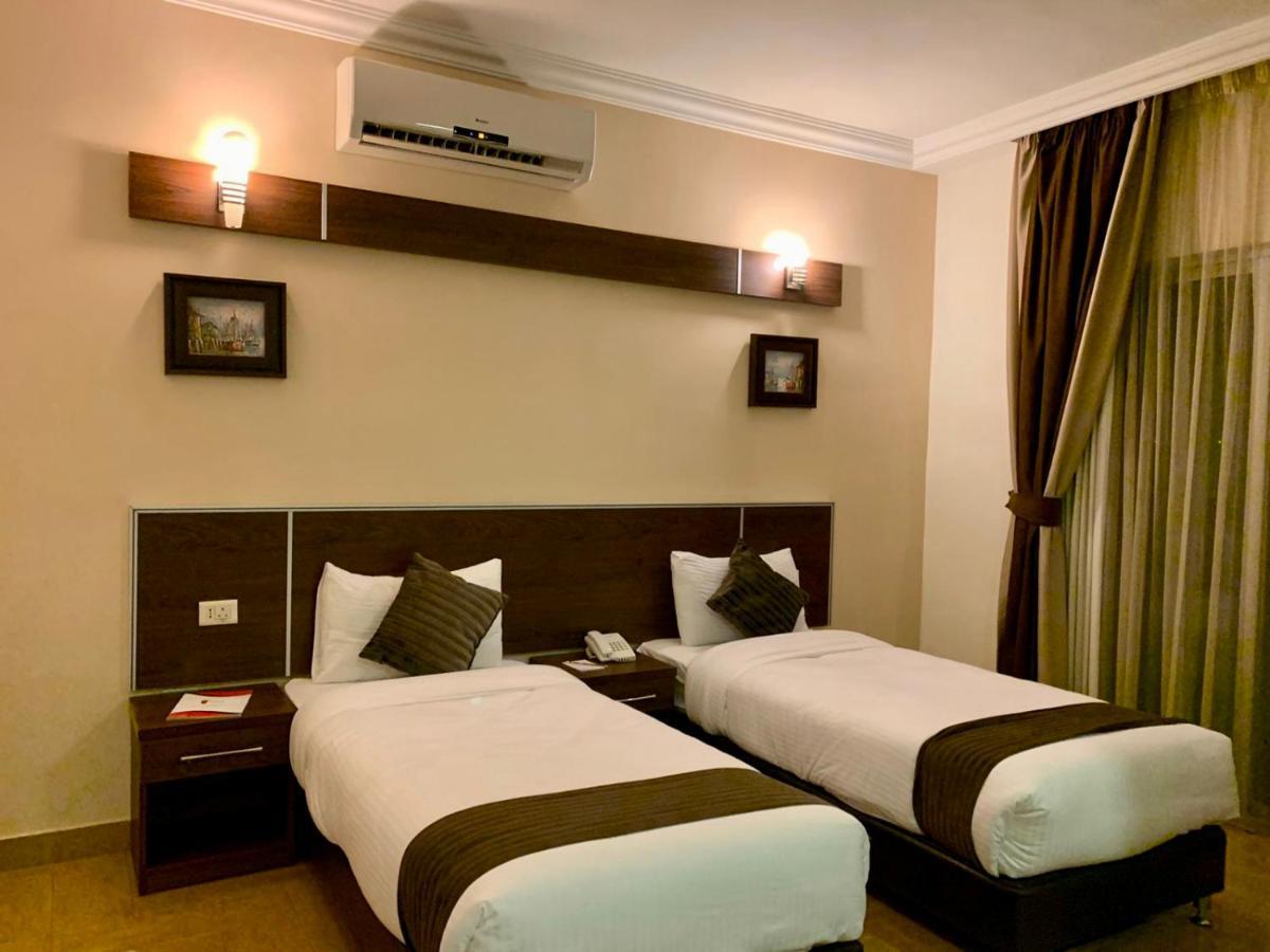 Ream Hotel Amman Zewnętrze zdjęcie