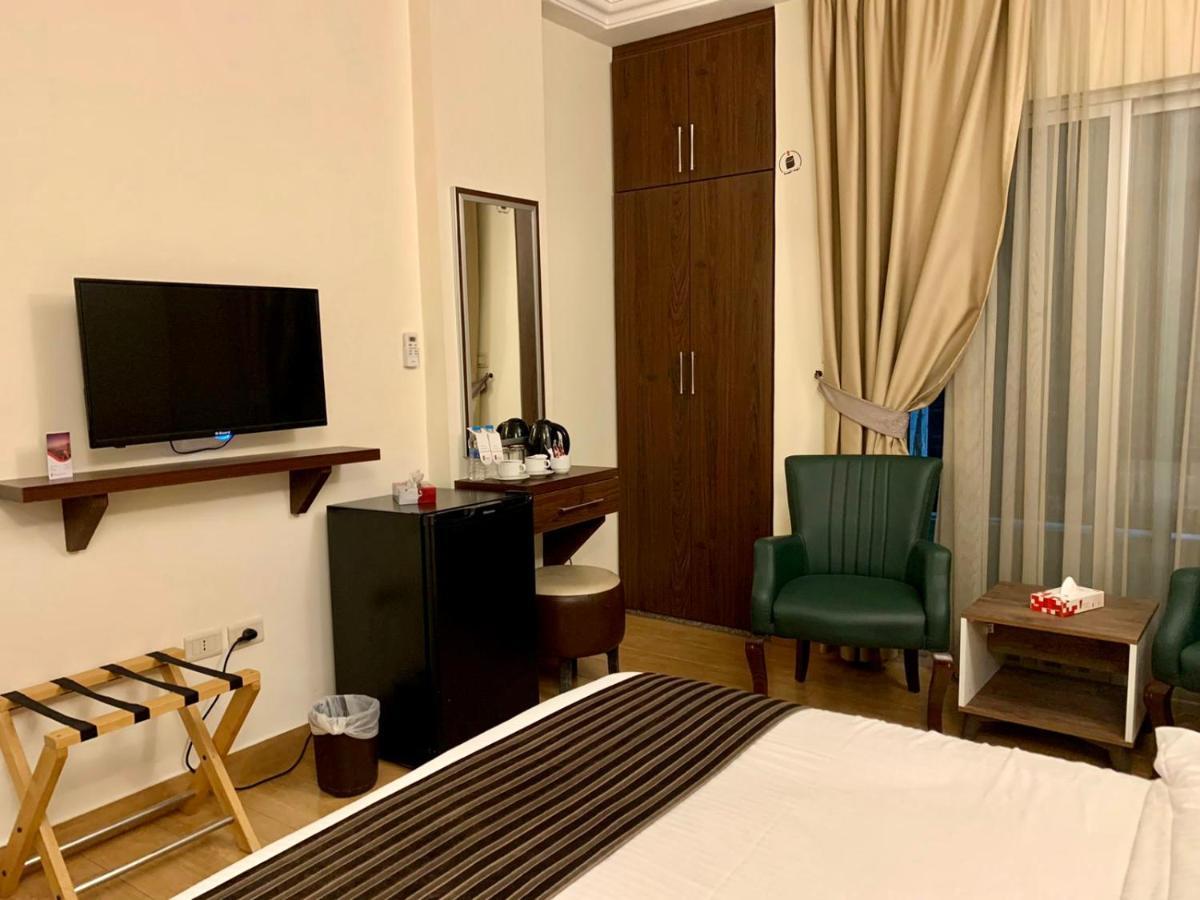 Ream Hotel Amman Zewnętrze zdjęcie