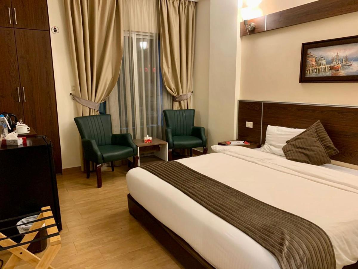 Ream Hotel Amman Zewnętrze zdjęcie