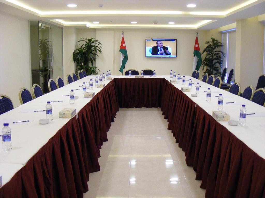 Ream Hotel Amman Zewnętrze zdjęcie