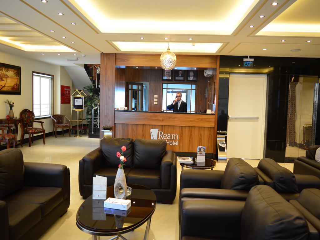 Ream Hotel Amman Zewnętrze zdjęcie