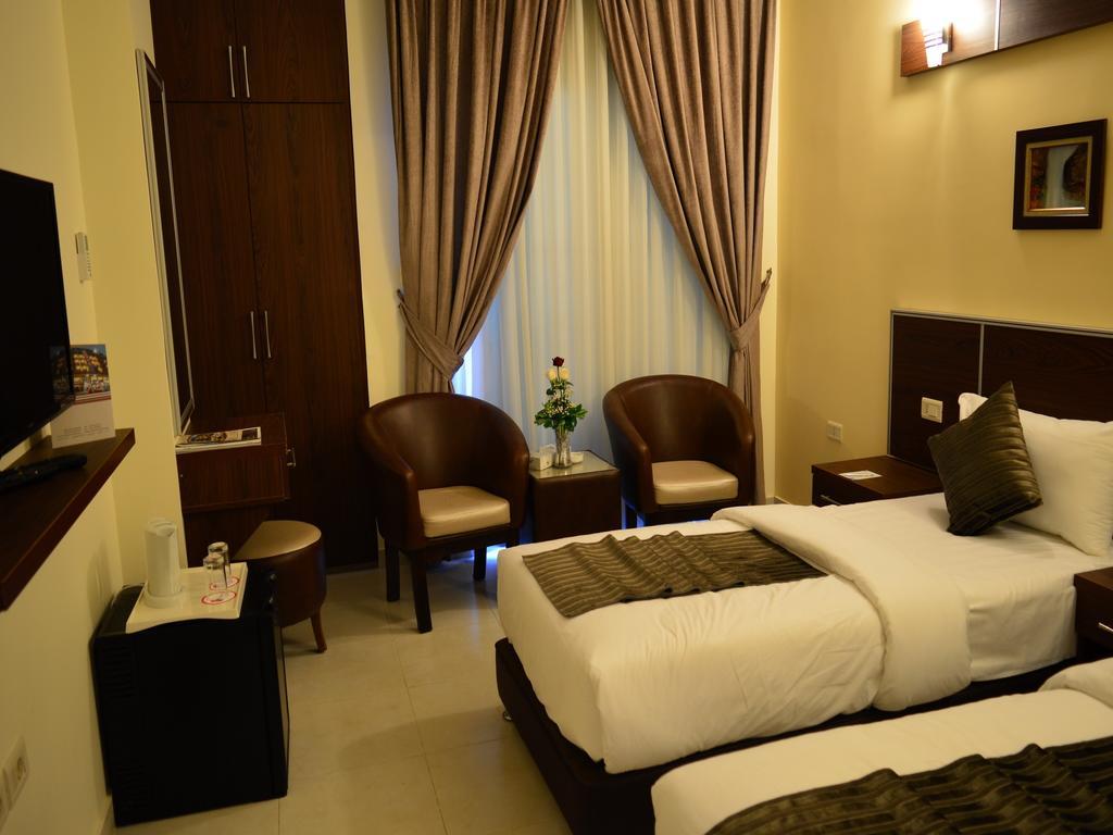 Ream Hotel Amman Zewnętrze zdjęcie