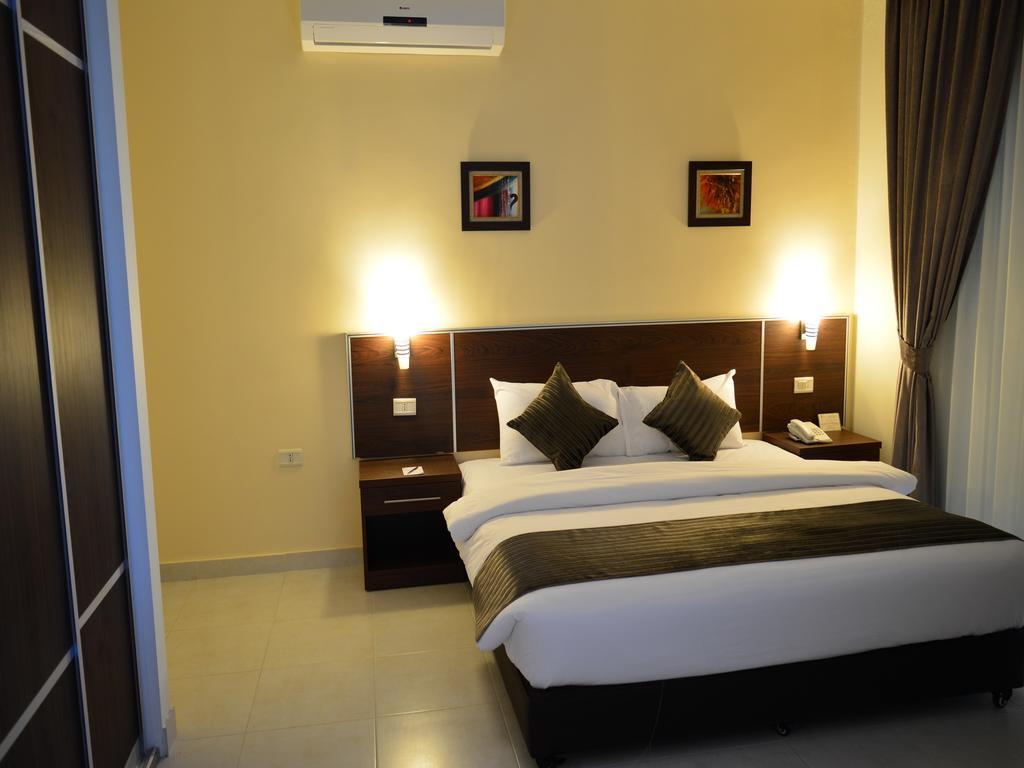 Ream Hotel Amman Zewnętrze zdjęcie